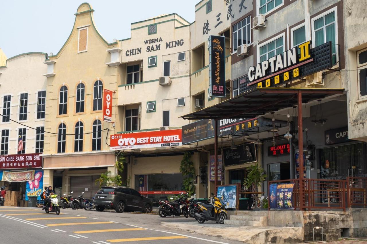 De Clinique Hotel Kampong Pasir Bogak Exteriör bild