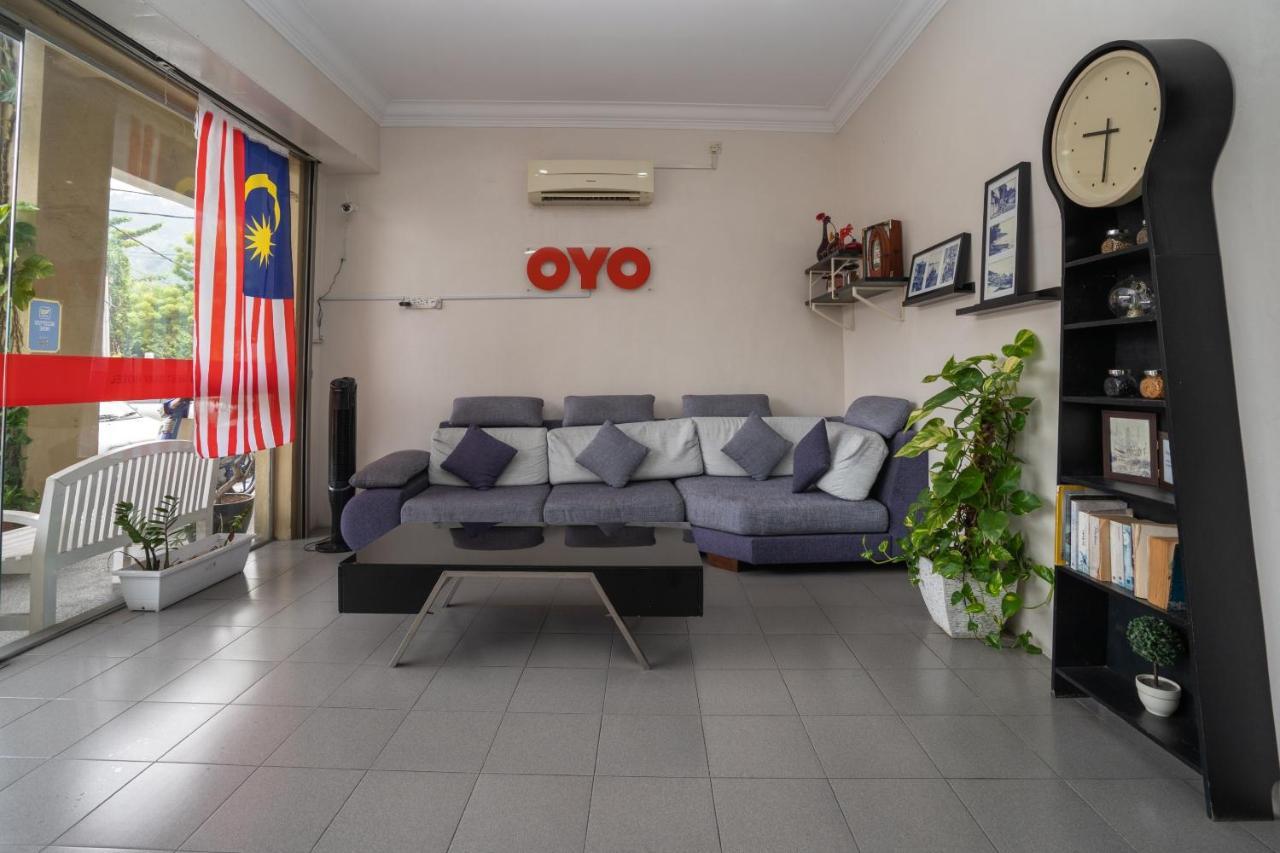 De Clinique Hotel Kampong Pasir Bogak Exteriör bild