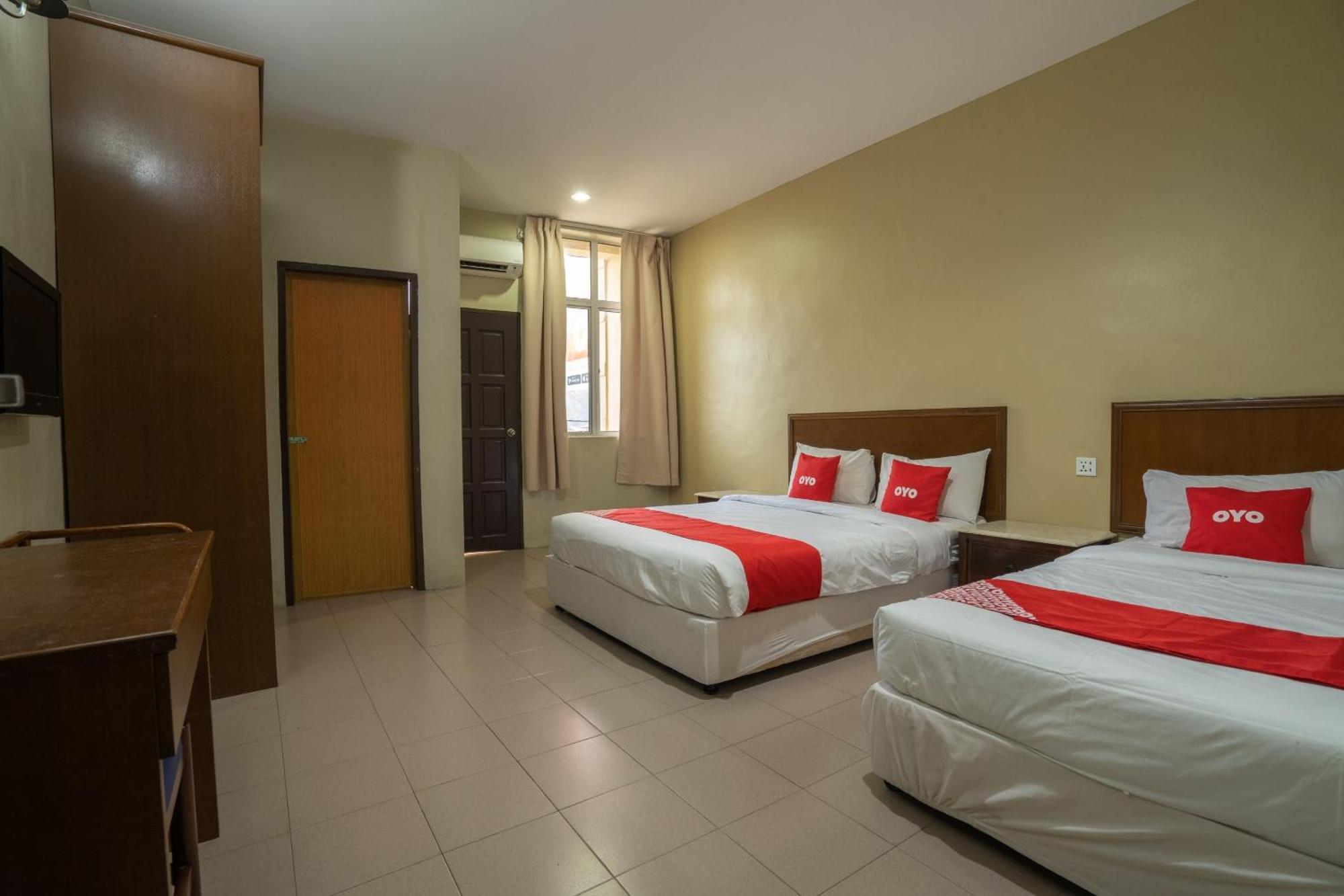 De Clinique Hotel Kampong Pasir Bogak Exteriör bild