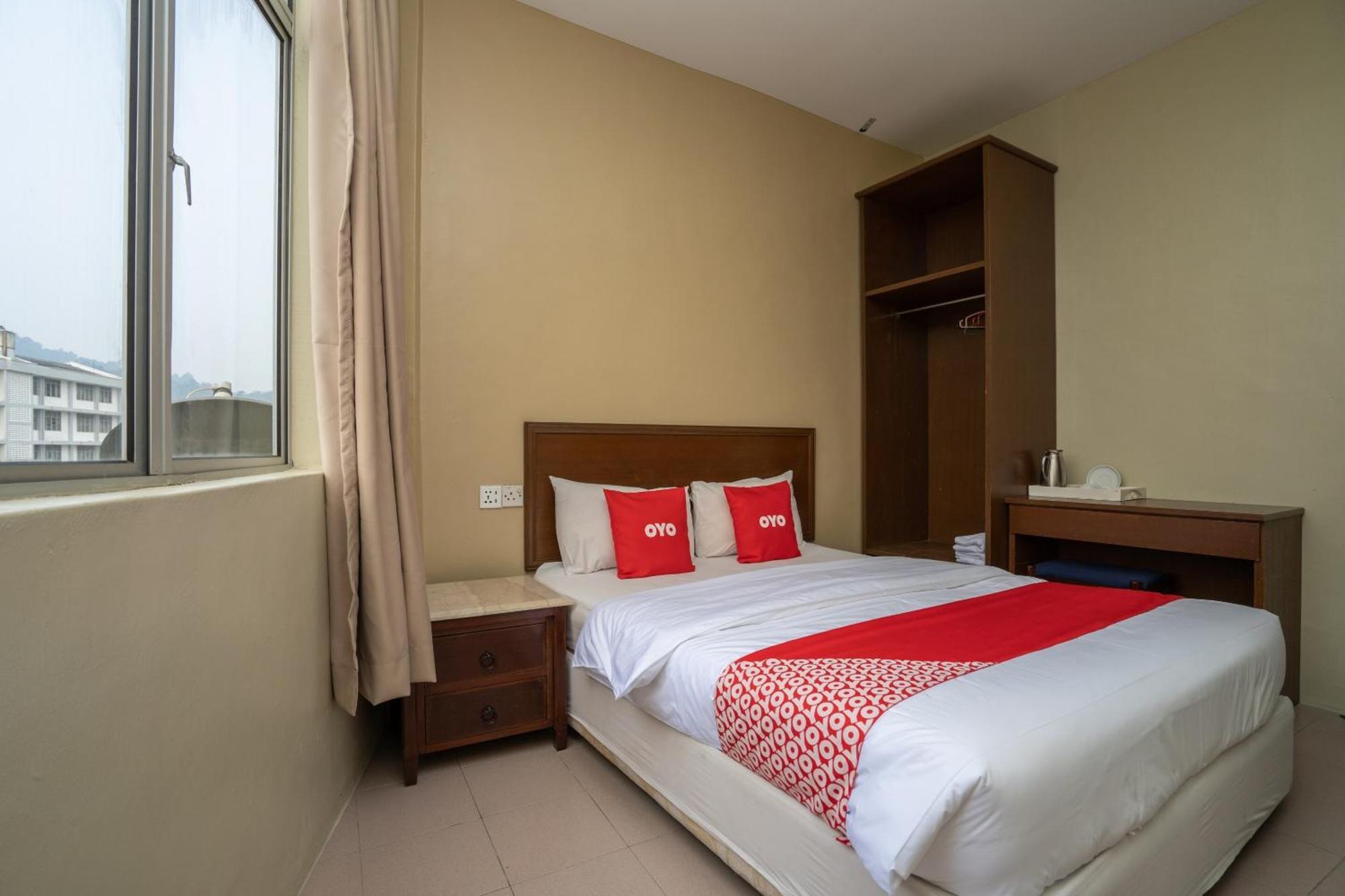 De Clinique Hotel Kampong Pasir Bogak Exteriör bild