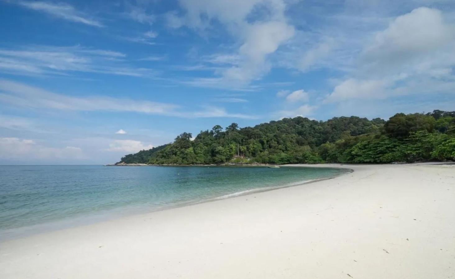 De Clinique Hotel Kampong Pasir Bogak Exteriör bild