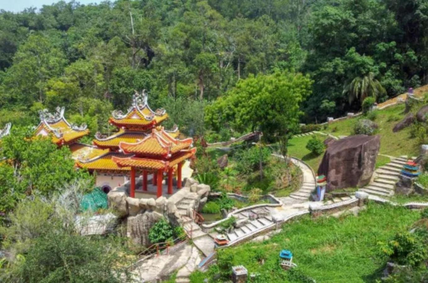 De Clinique Hotel Kampong Pasir Bogak Exteriör bild