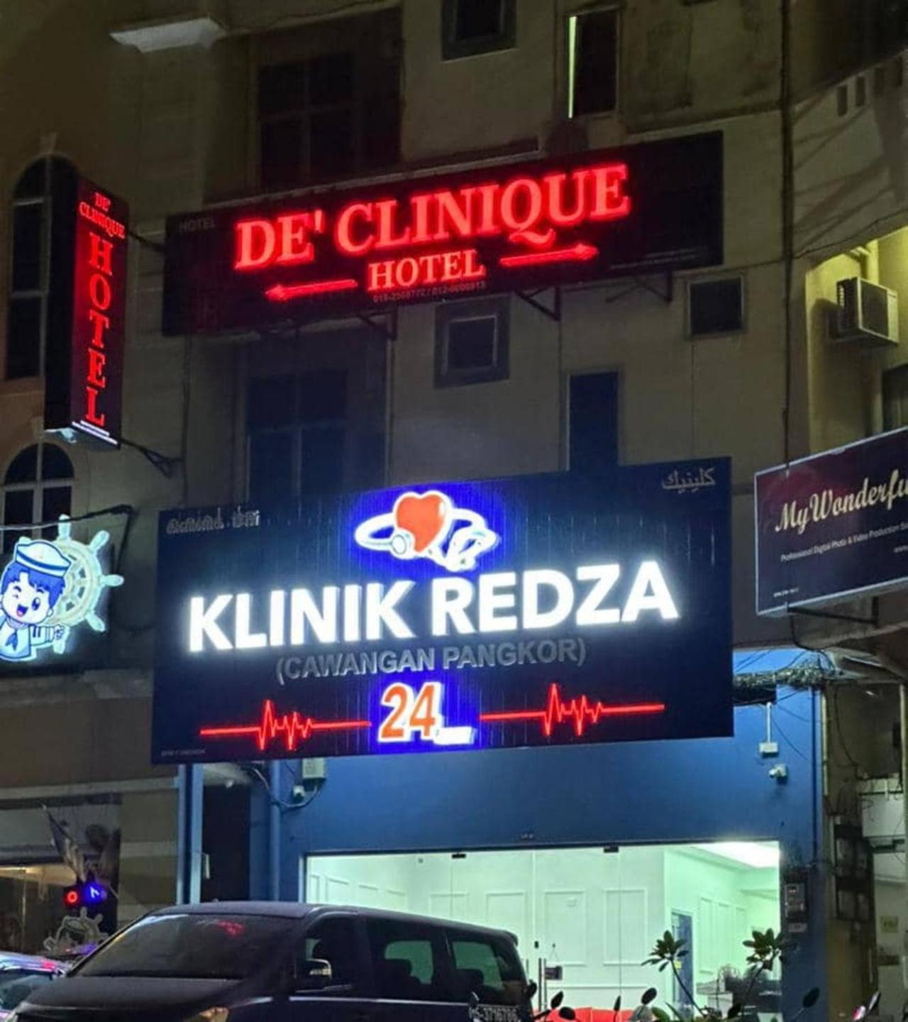De Clinique Hotel Kampong Pasir Bogak Exteriör bild